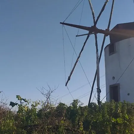 Patio Da Memoria * Palmela