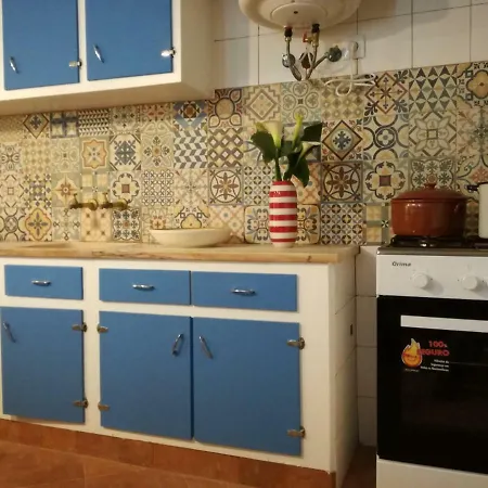 Patio Da Memoria * Palmela